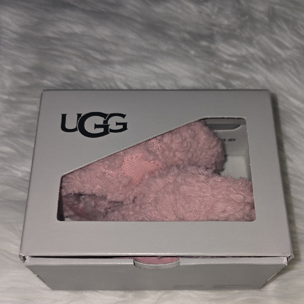 UGG Blush Fluffy Slippers